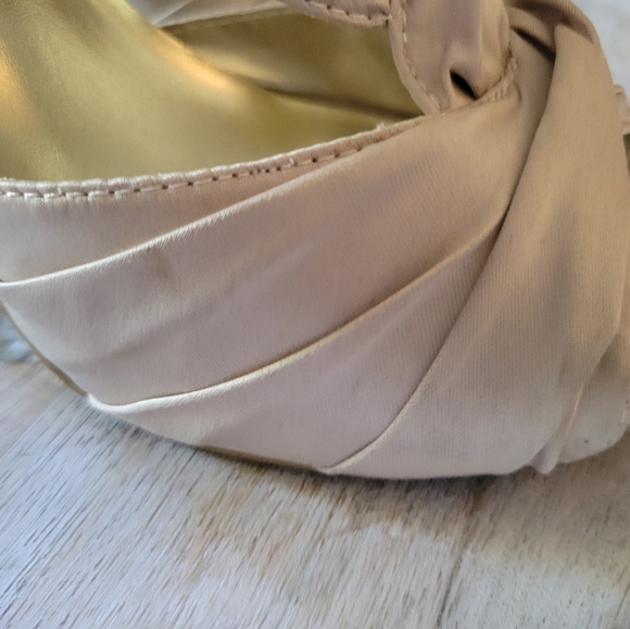 Kate Preston ruched satin heels - Picture 4 of 5